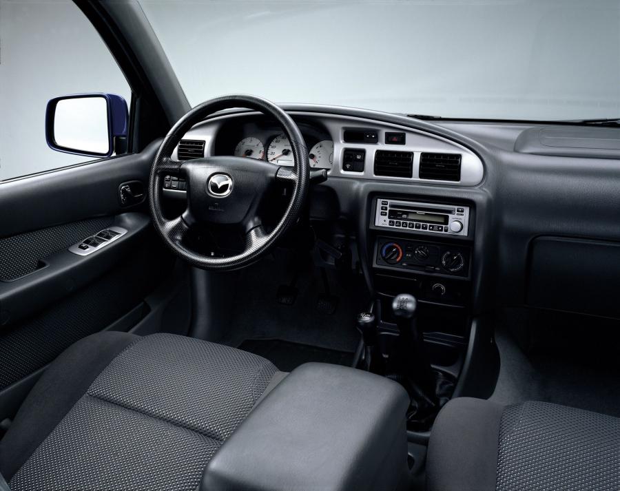  Mazda B2500 2004 года  (фото 17 из 81)